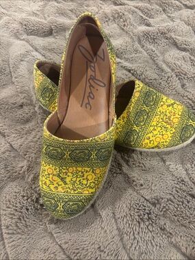 Blowfish Yellow Floral-Print Espadrille Slip-Ons